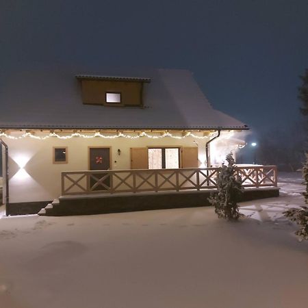 Chalupy Tri Grose Vlasky Bešeňová Eksteriør bilde