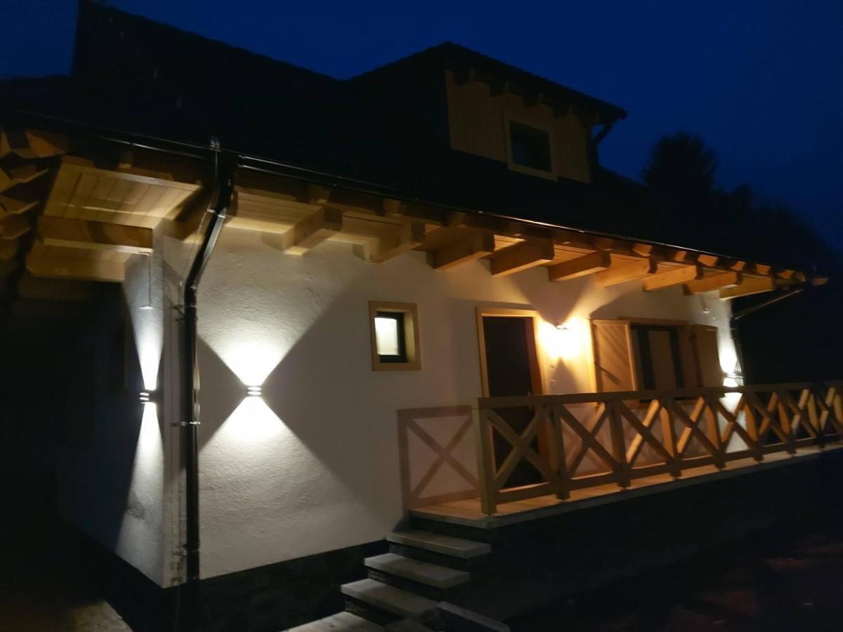 Chalupy Tri Grose Vlasky Bešeňová Eksteriør bilde